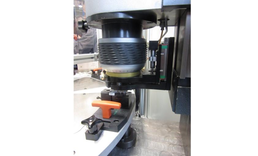 Plc riveting machine